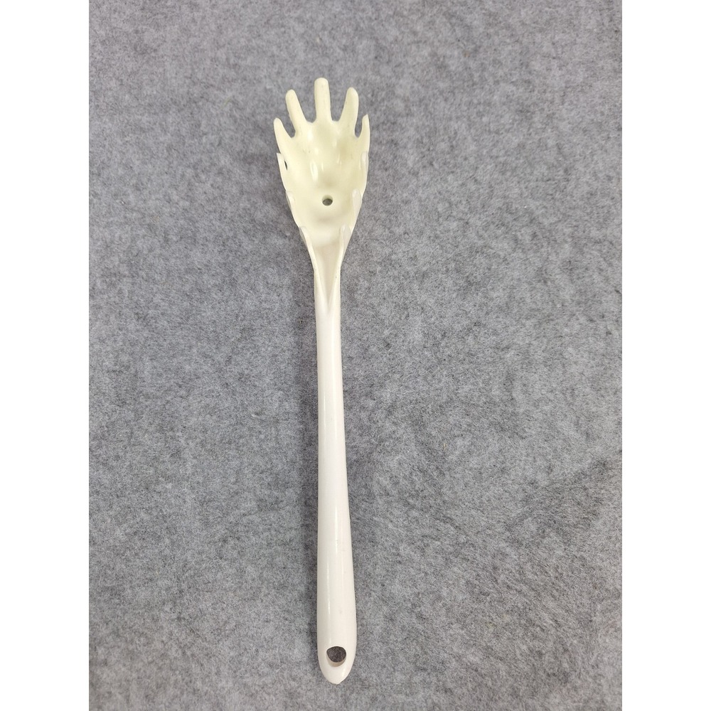 Vintage Hand Shaped Spaghetti Server Made in USA Kitchen Utensil